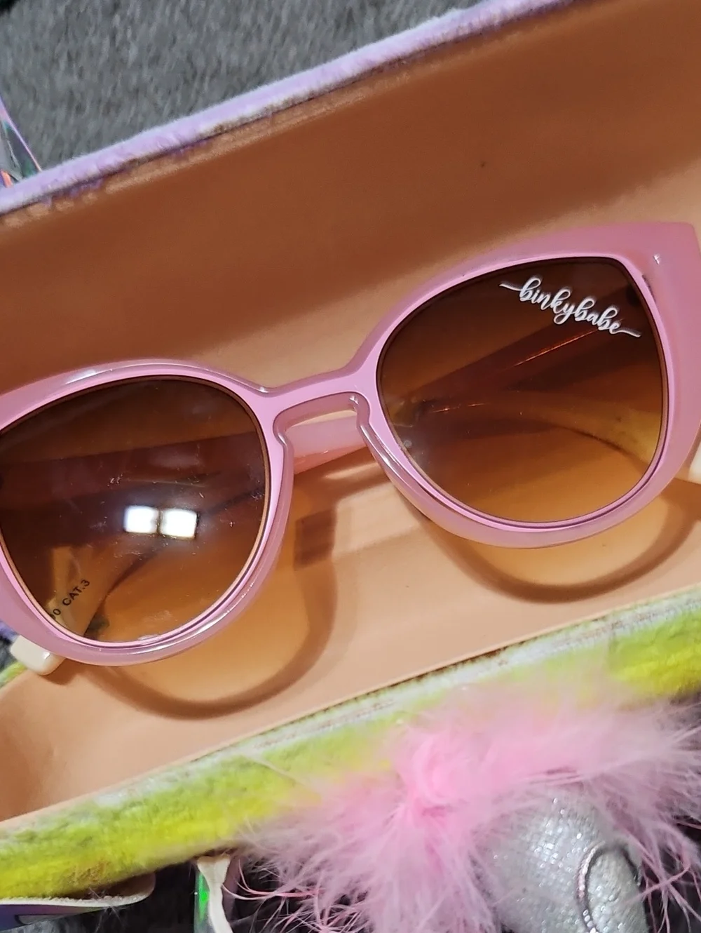 Little Girl Sunglasses With Puse Case